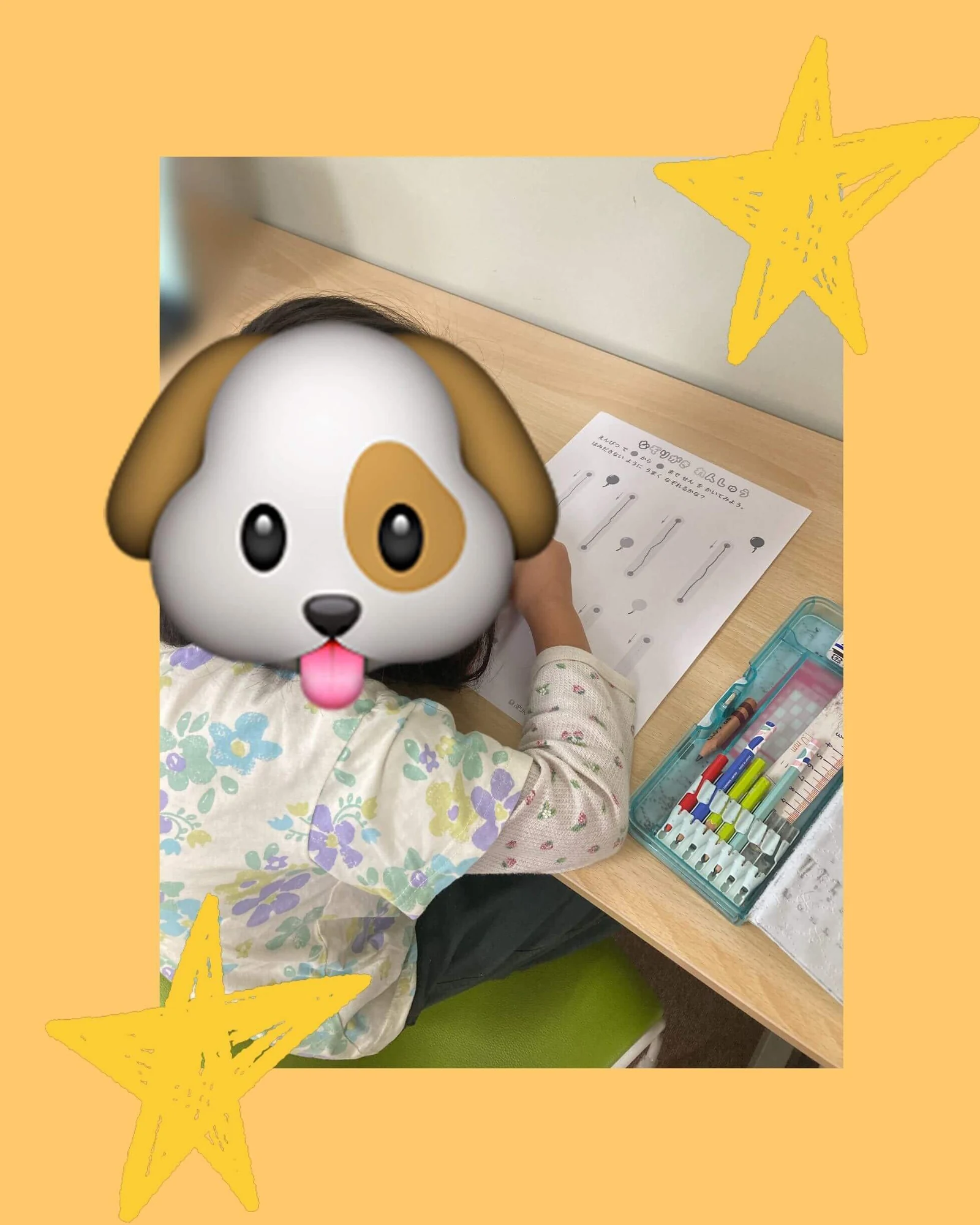 真田山教室 学習支援 — 運筆練習プリントに集中して取り組む子どもの様子(大阪市天王寺区 学習支援・SST特化型 児童発達支援・放課後等デイサービス)